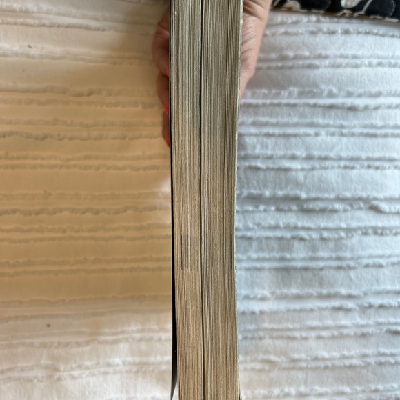 13 Reasons Why Paperback Book - Picture 4 of 4